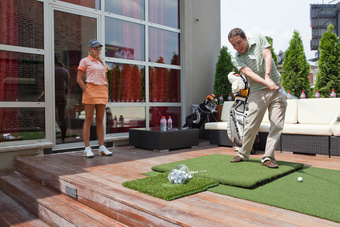 Illustration for article titled Food And Drink For Thought With Natalie Gulbis